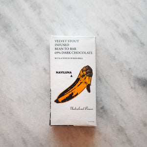 NAVILUNA 69% Velvet Stout & "Rasa Bale" Banana LTD ED Chocolate Bar